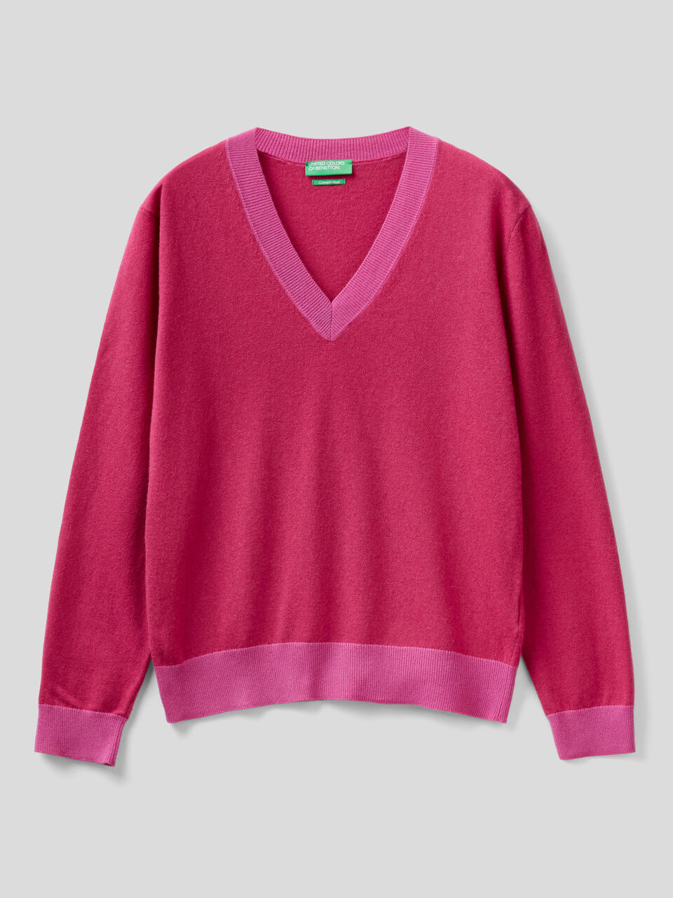 V-neck sweater in cashmere blend image number 1