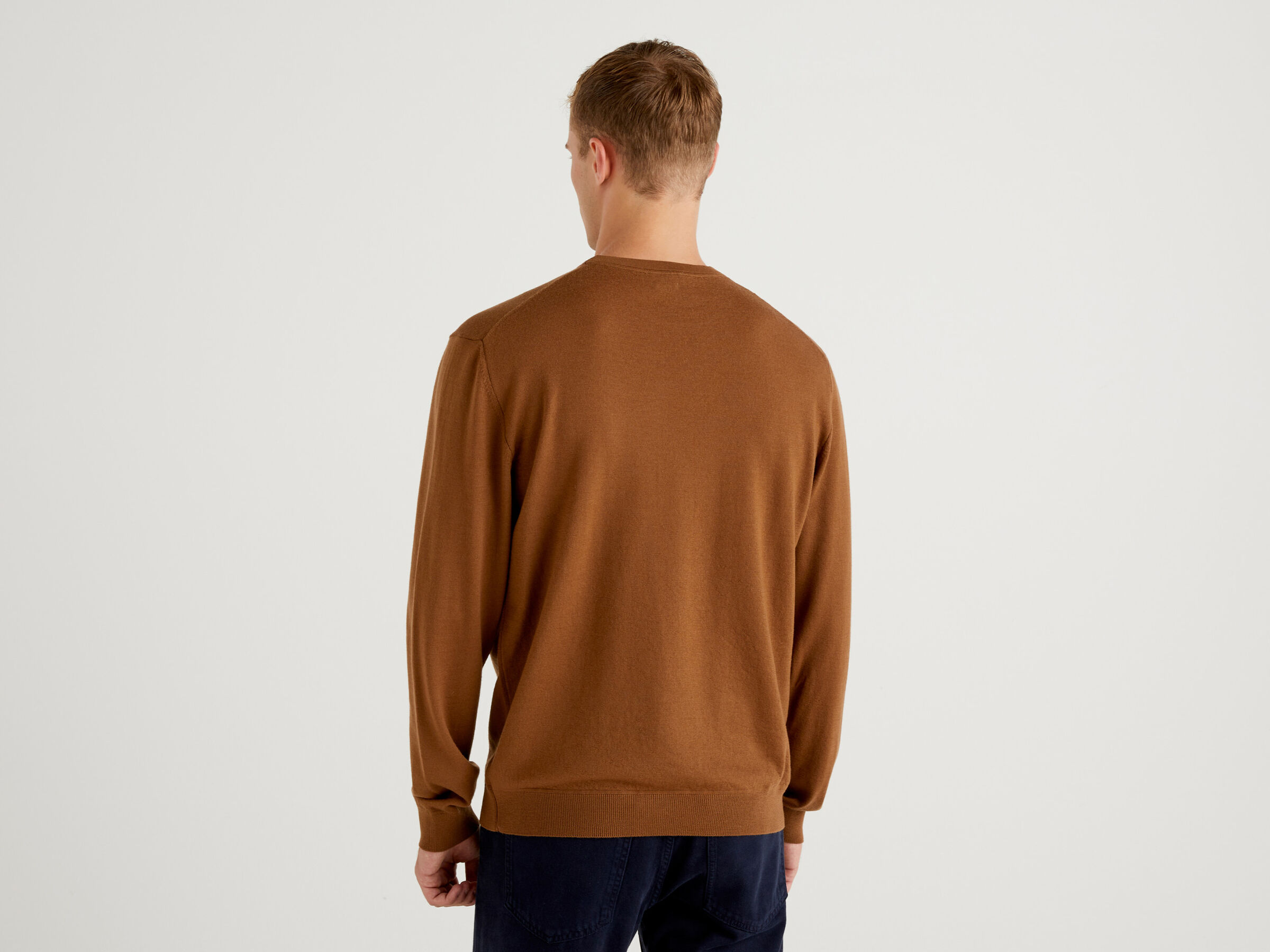 Crew neck sweater in pure virgin wool image number 2