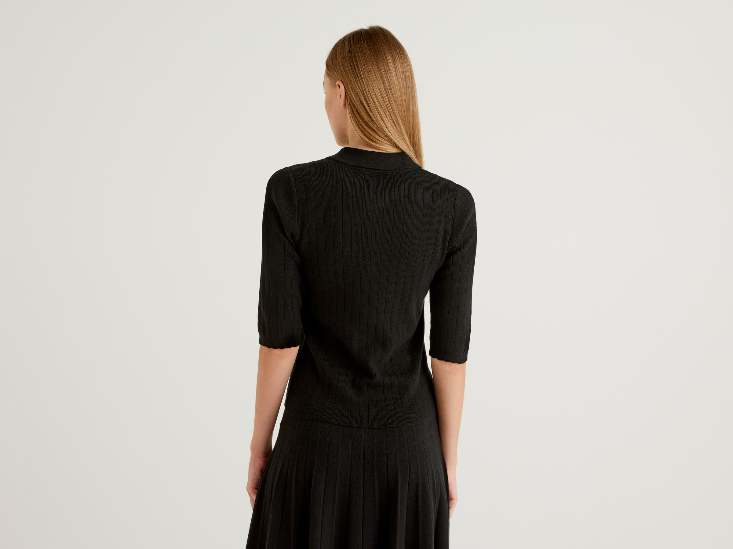 Slim fit knit polo image number 2