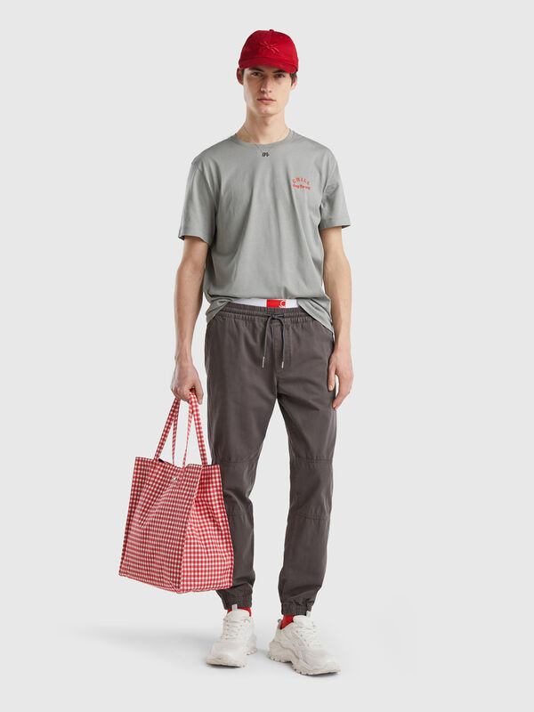 Trousers with drawstring Men