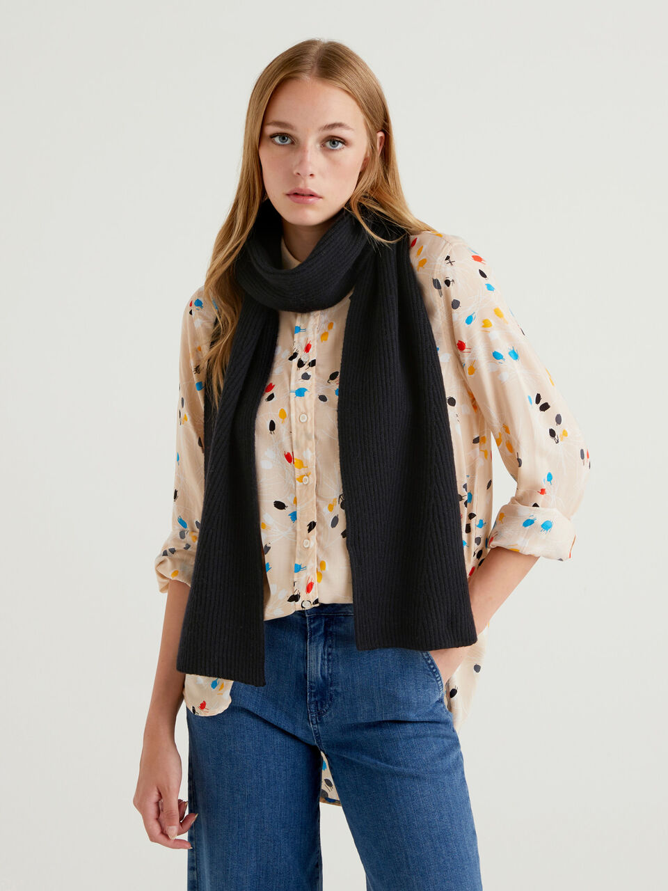 Pure virgin wool scarf image number 2