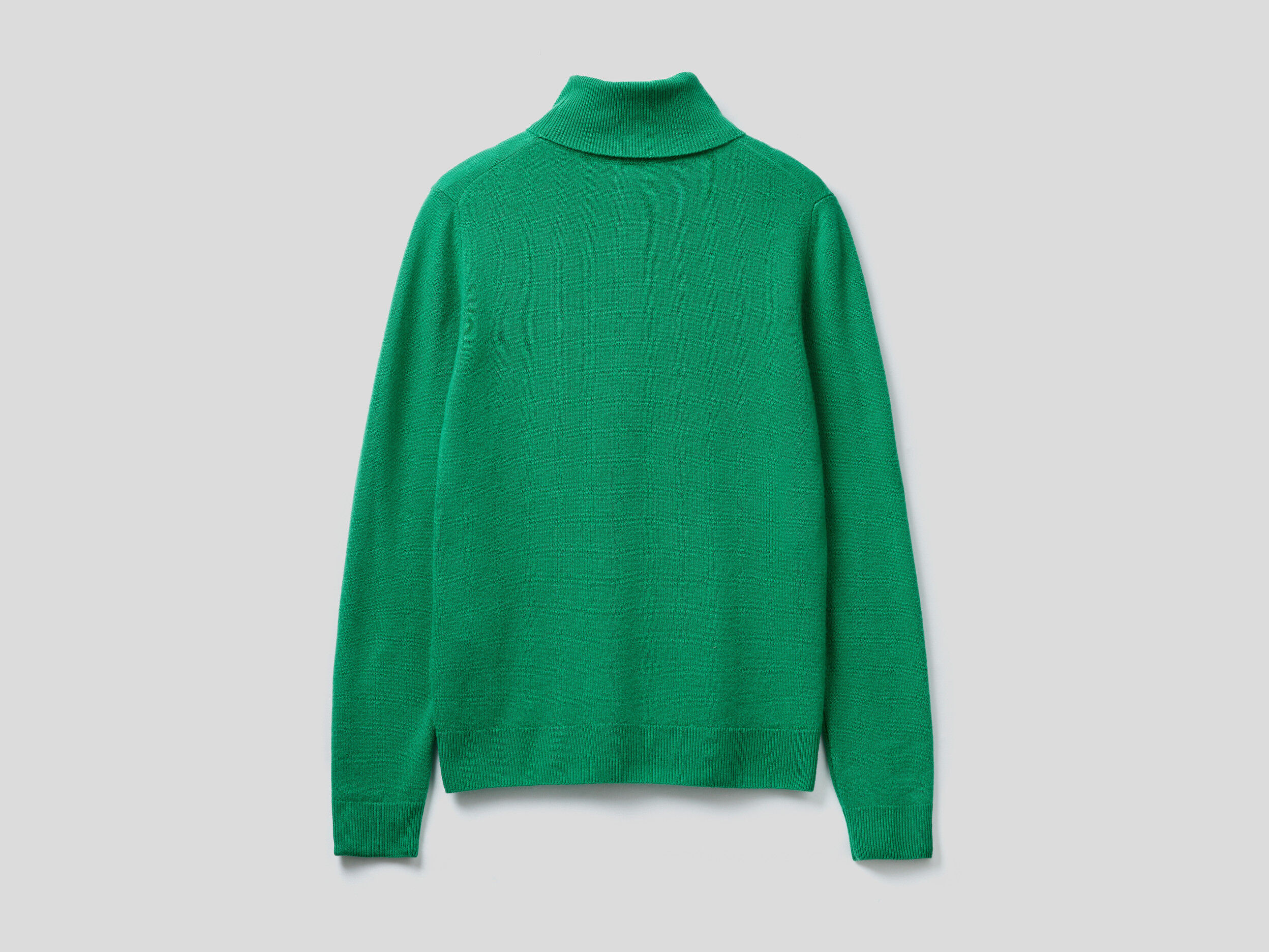Green turtlenecks outlet