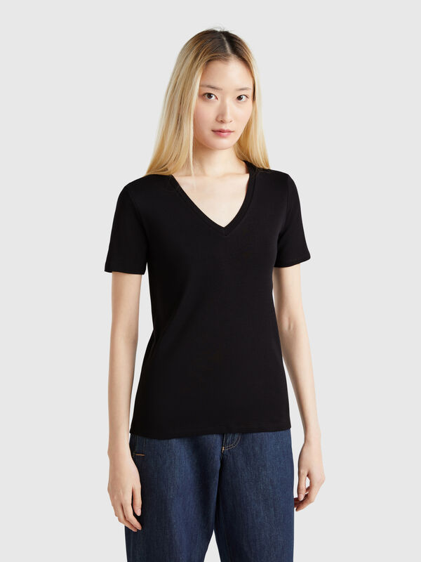 Pure cotton t-shirt with V-neck Women