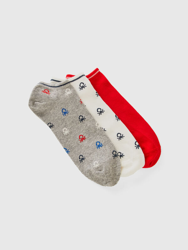 Three pairs of short socks with logo