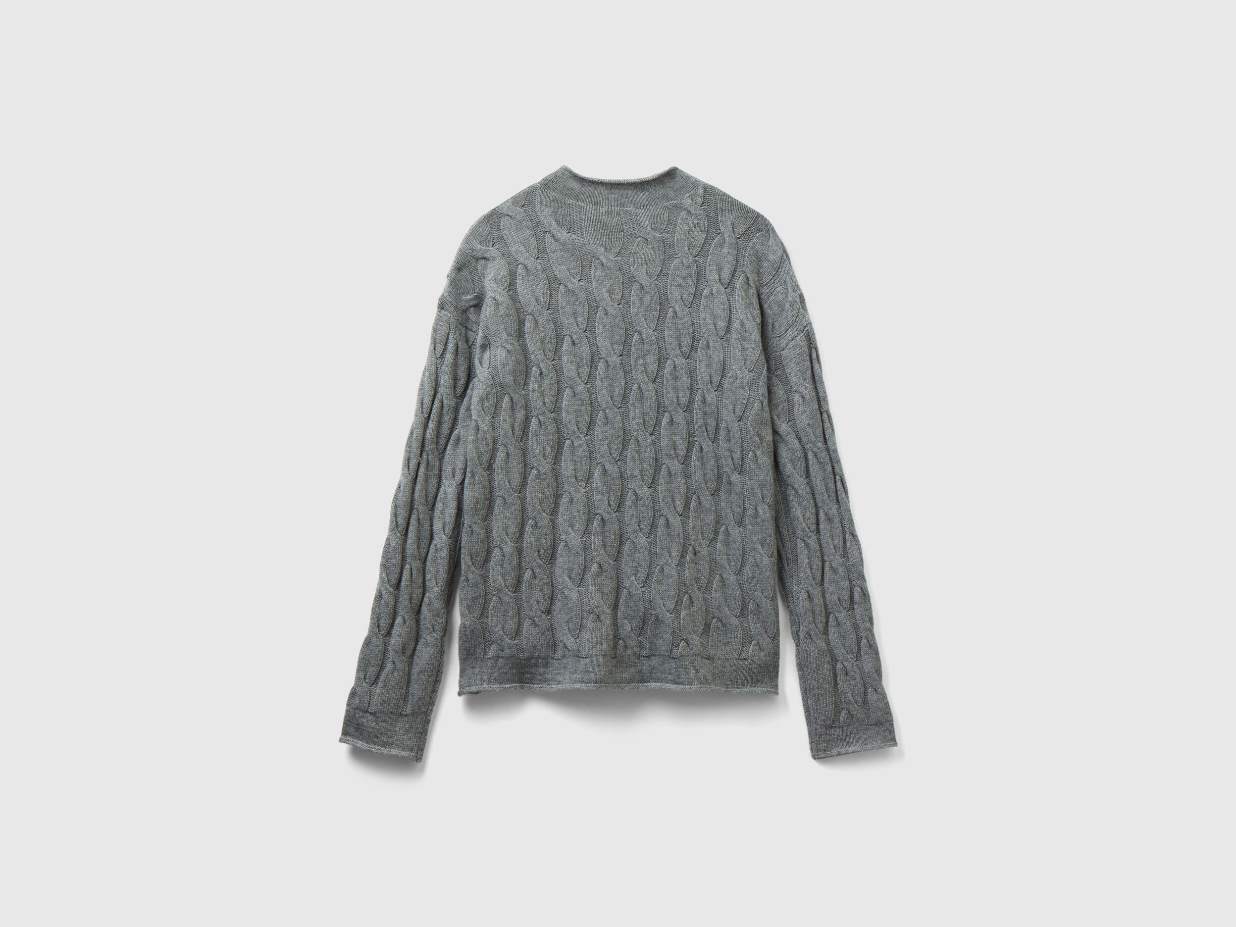 Cable knit sweater
