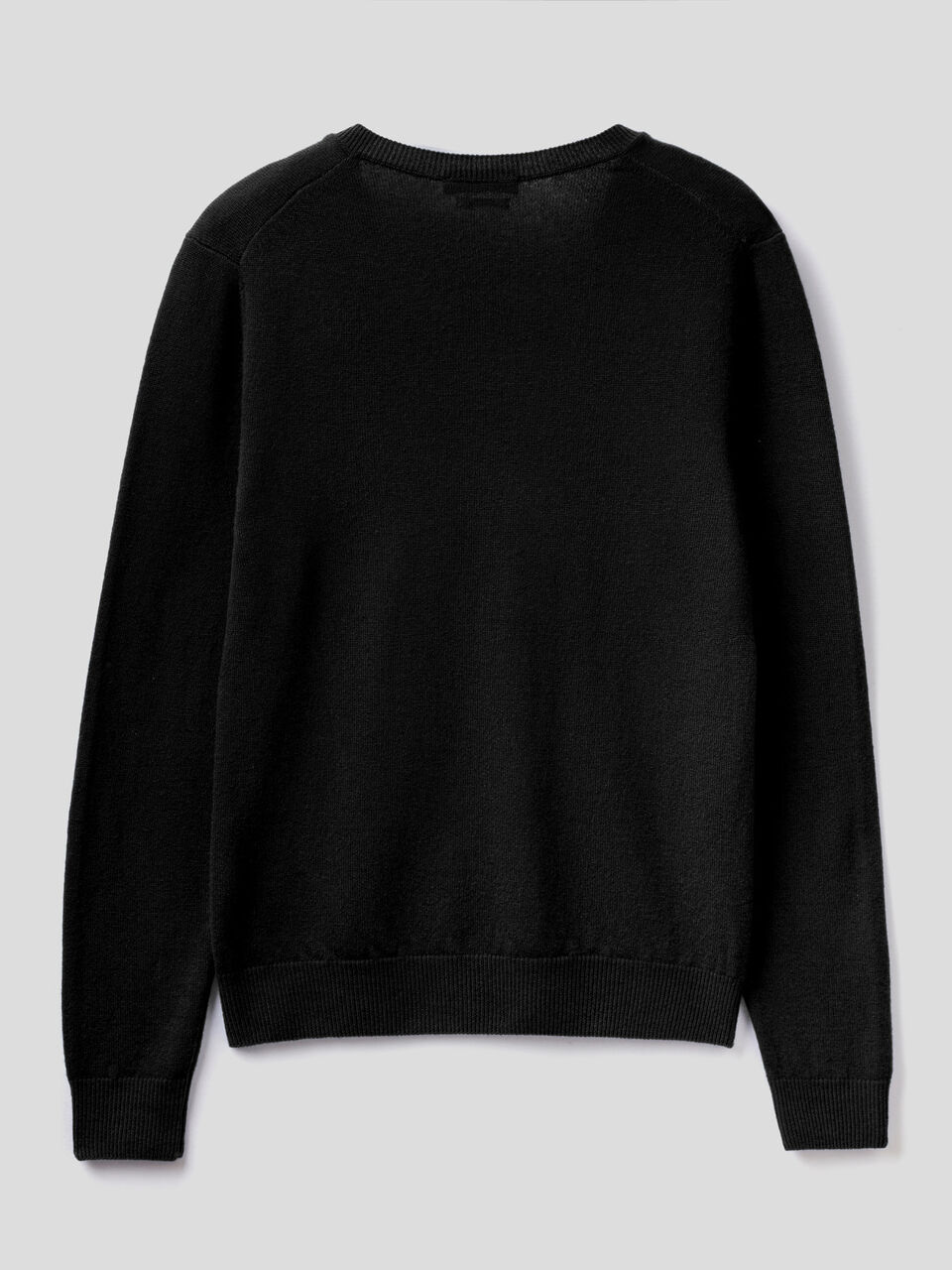 V-neck sweater in pure virgin wool image number 2