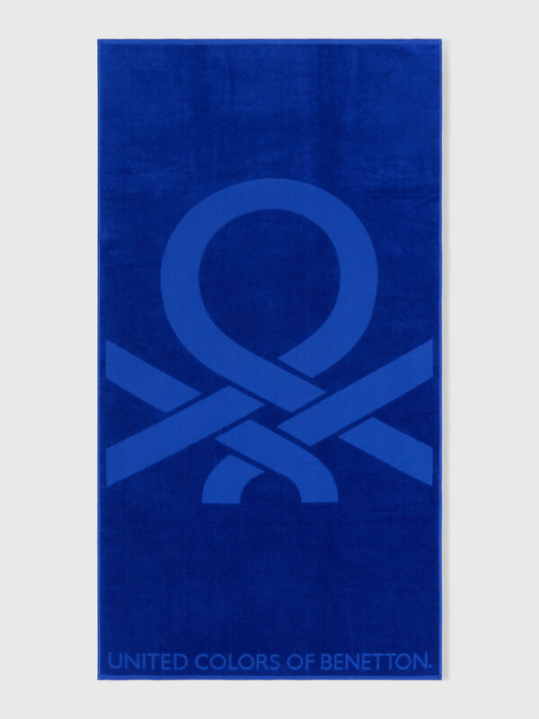 Jacquard beach towel