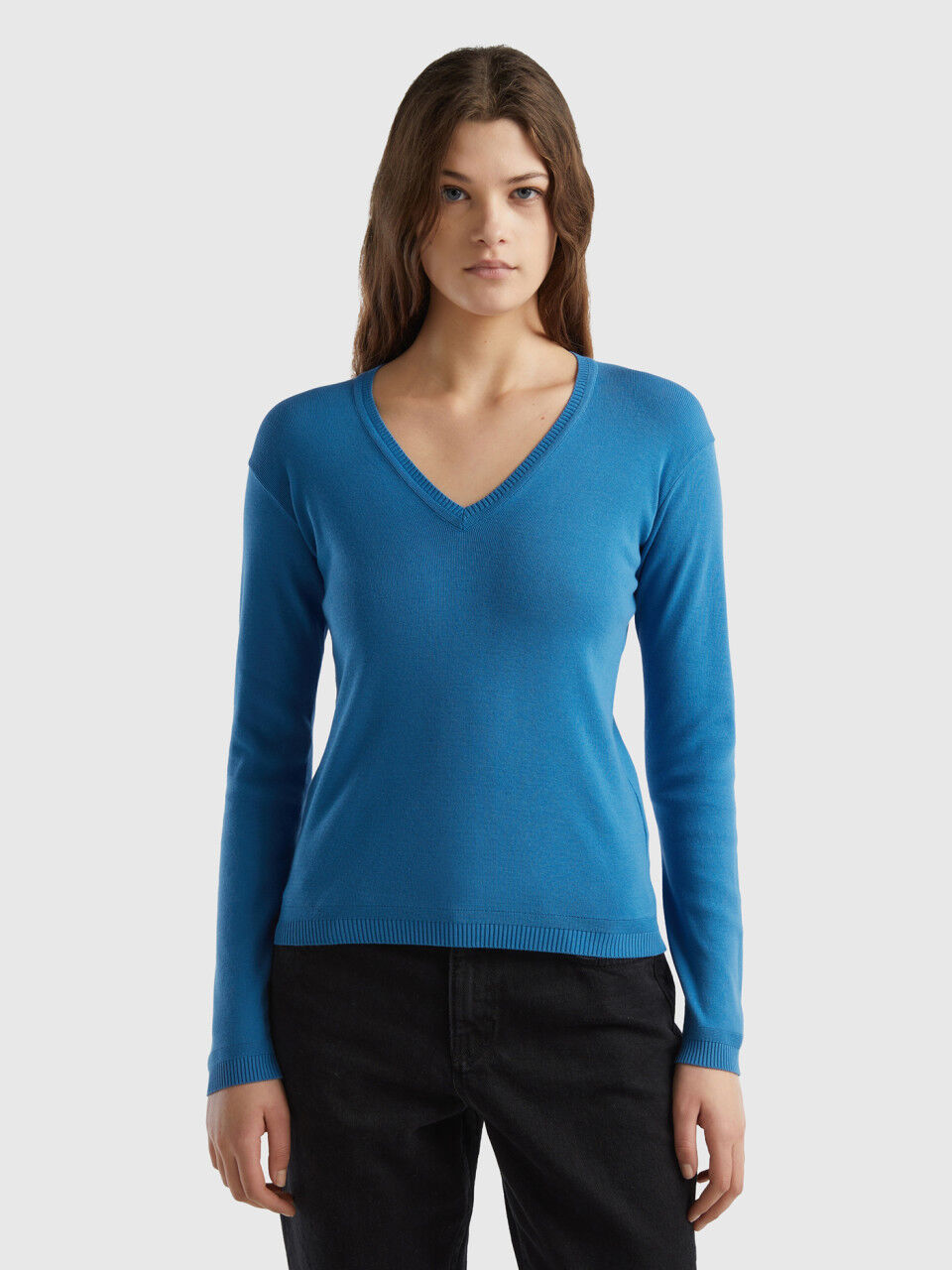 Women's v neck long sleeve sweater sale