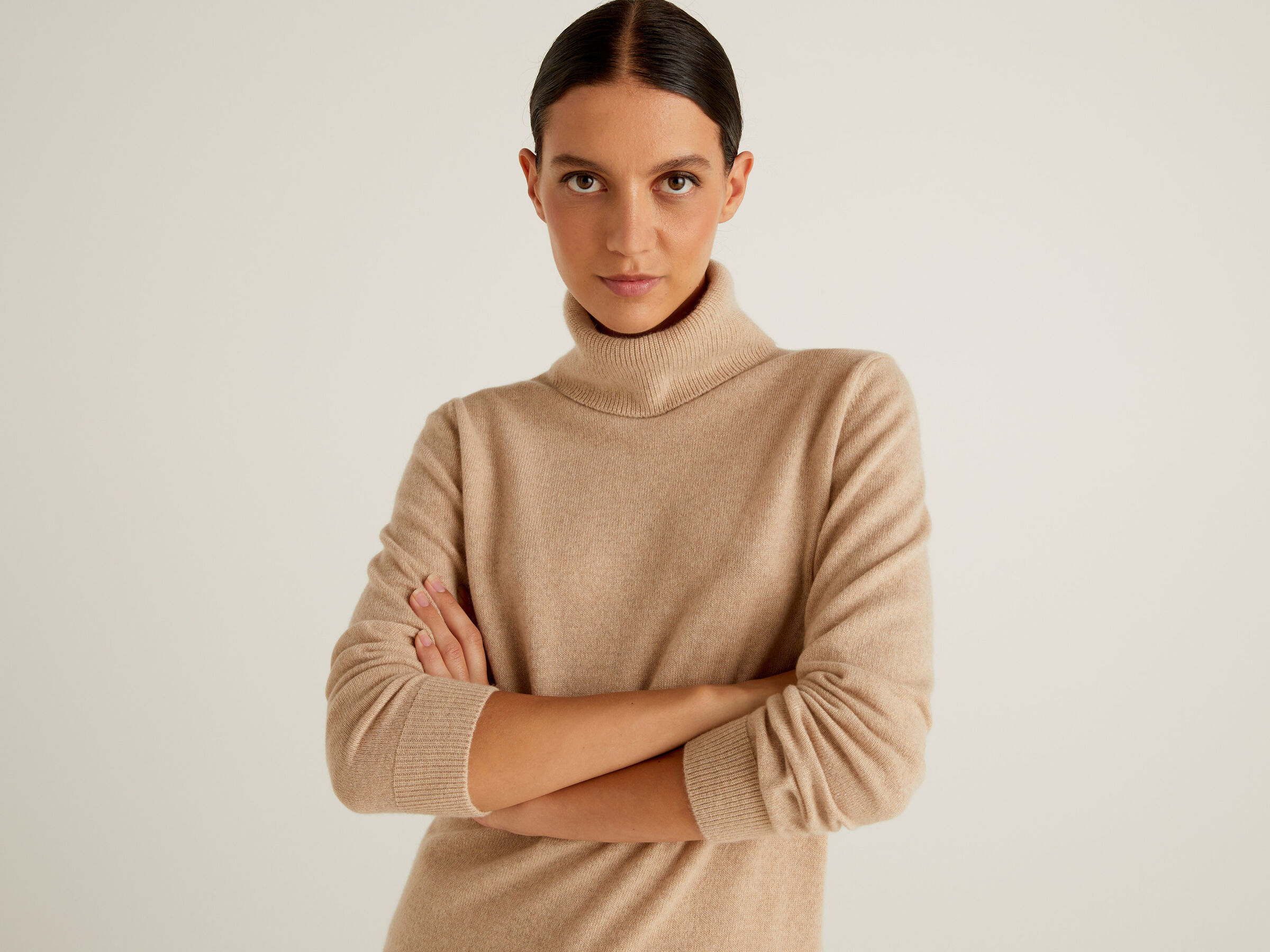 Pure cashmere turtleneck image number 4