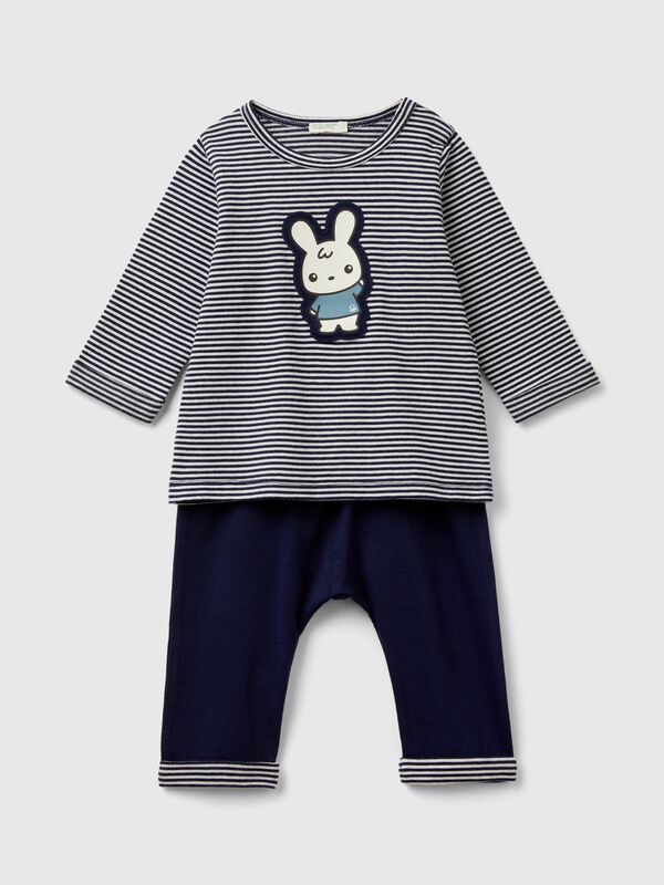 Set in 100% organic cotton New Born (0-18 months)