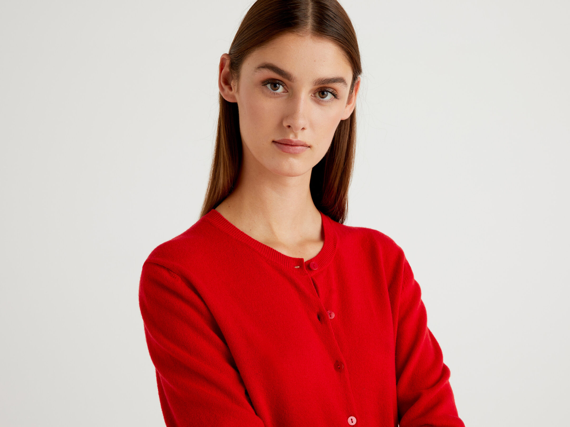 Crew neck cardigan in pure virgin wool image number 4