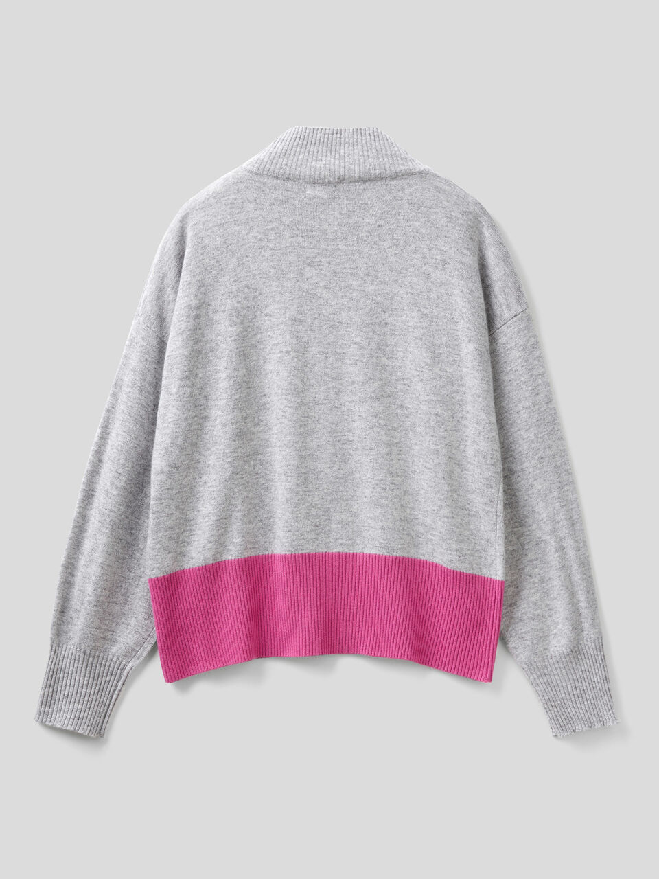 Turtleneck sweater in cashmere blend image number 2