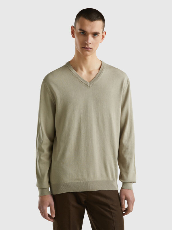 V-neck sweater in pure cotton Men