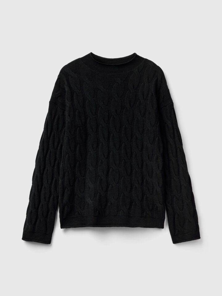 Cable knit sweater image number 1