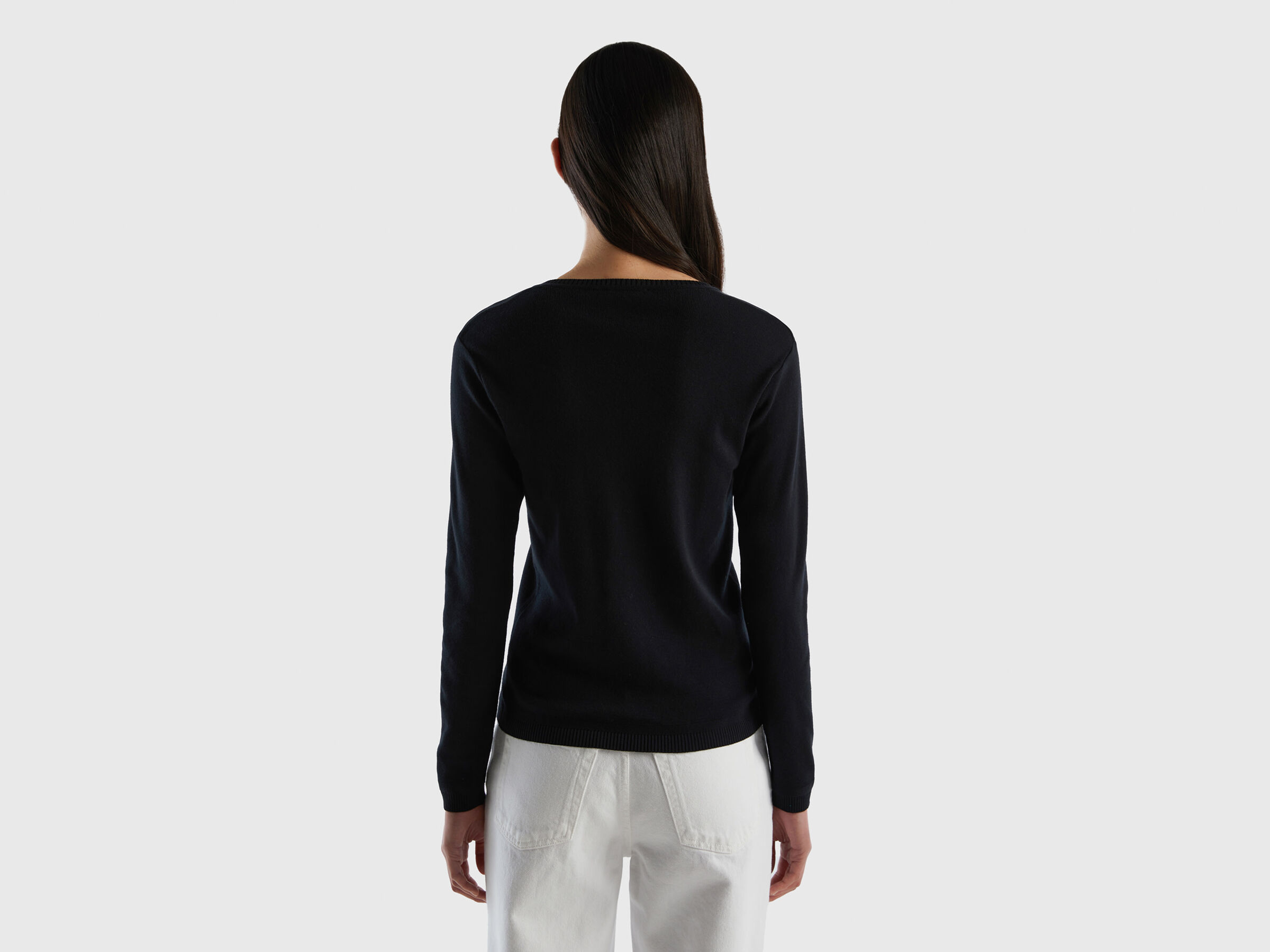 V-neck sweater in pure cotton image number 2