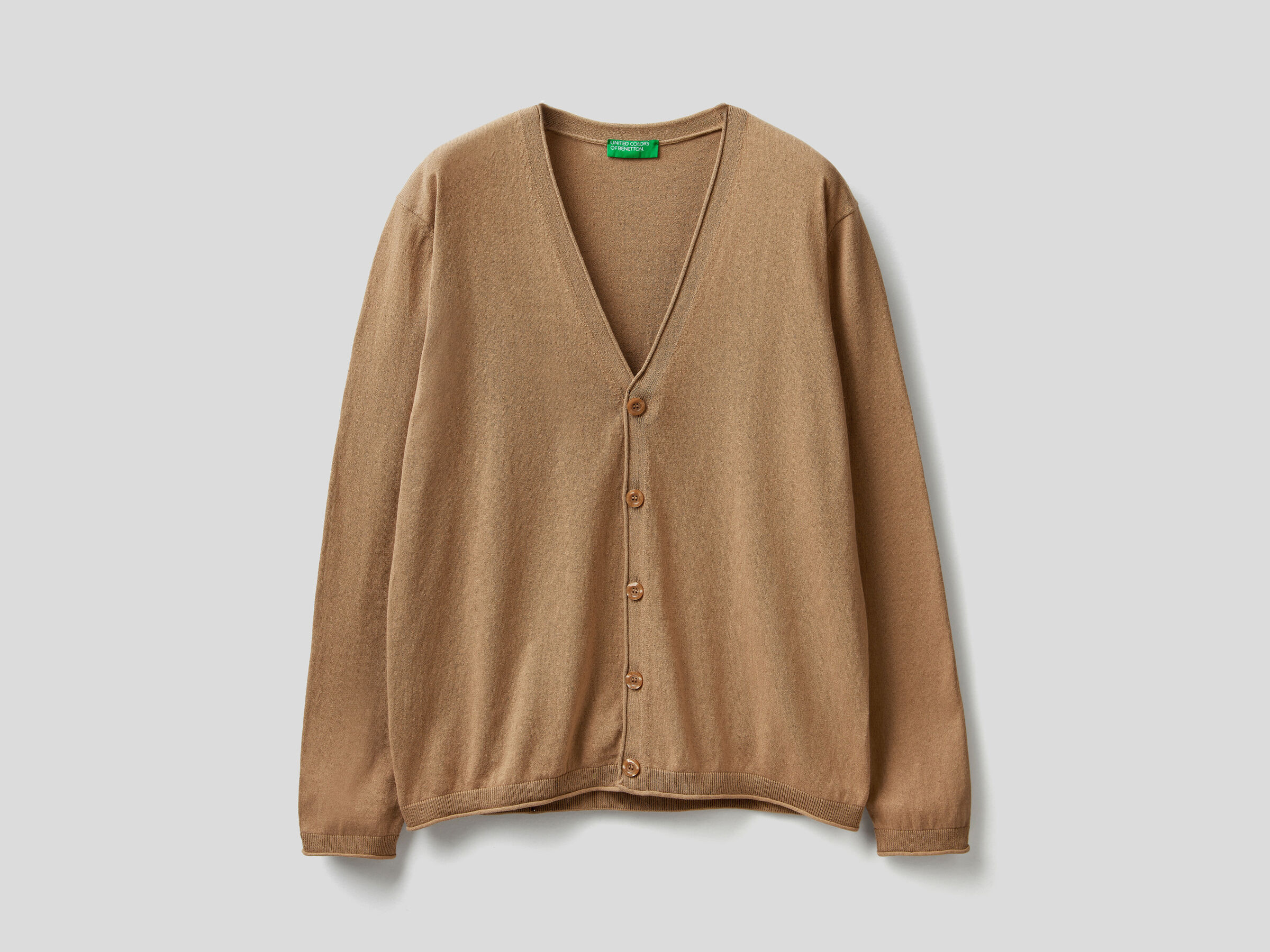 Cotton cardigan with V-neck image number 4