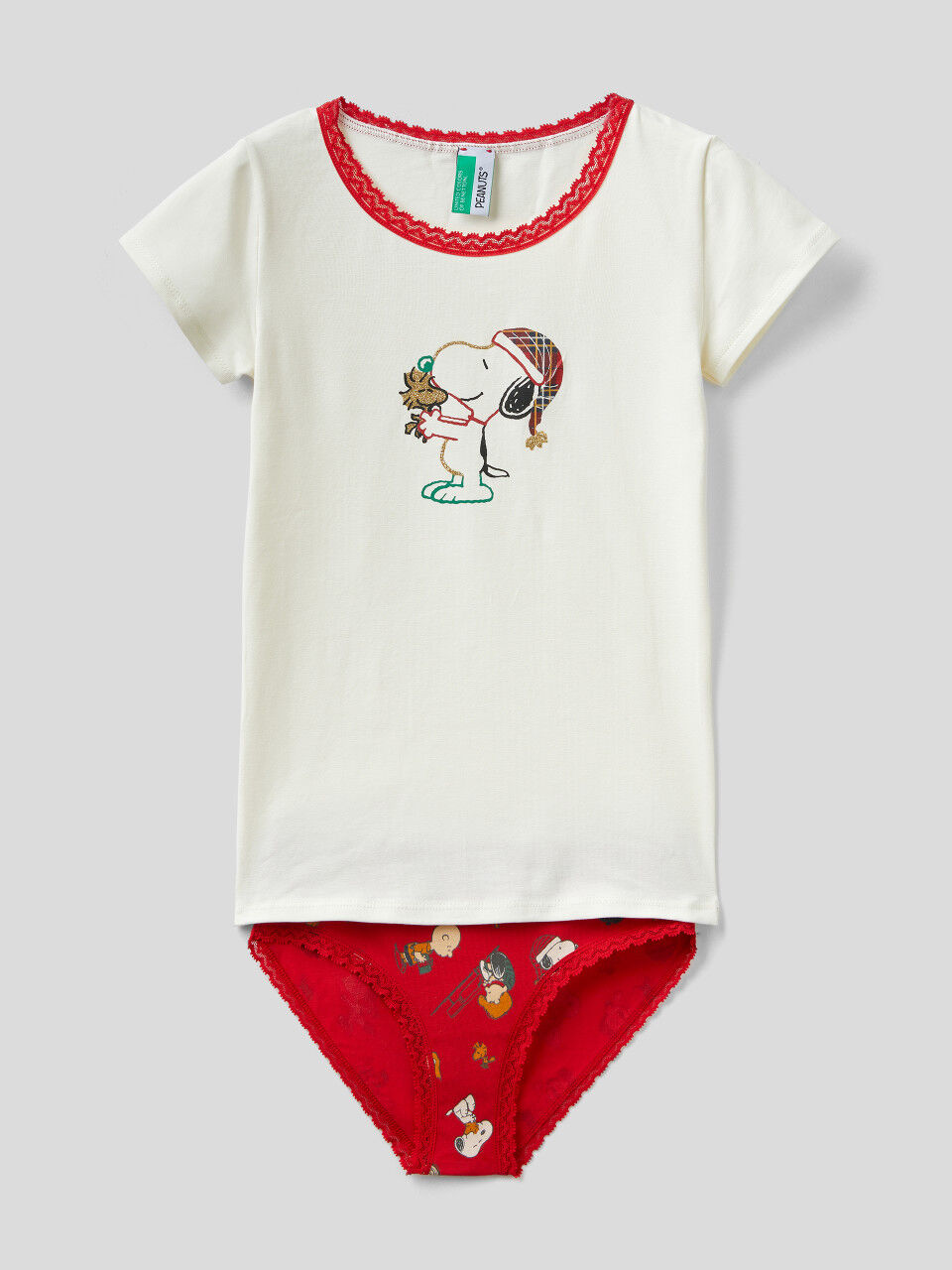 Peanuts t-shirt and underwear set
