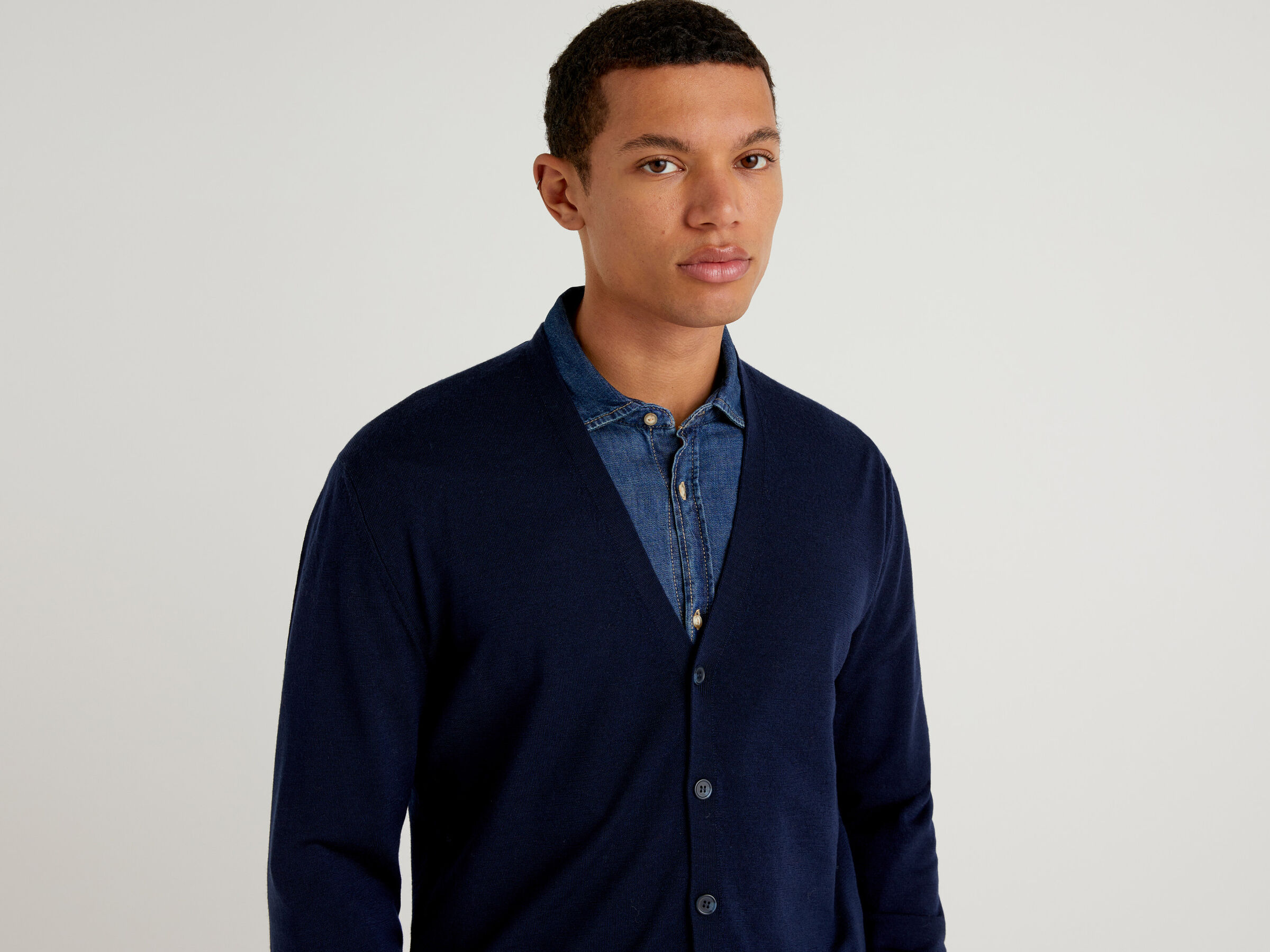 Cardigan in 100% Merino wool image number 4