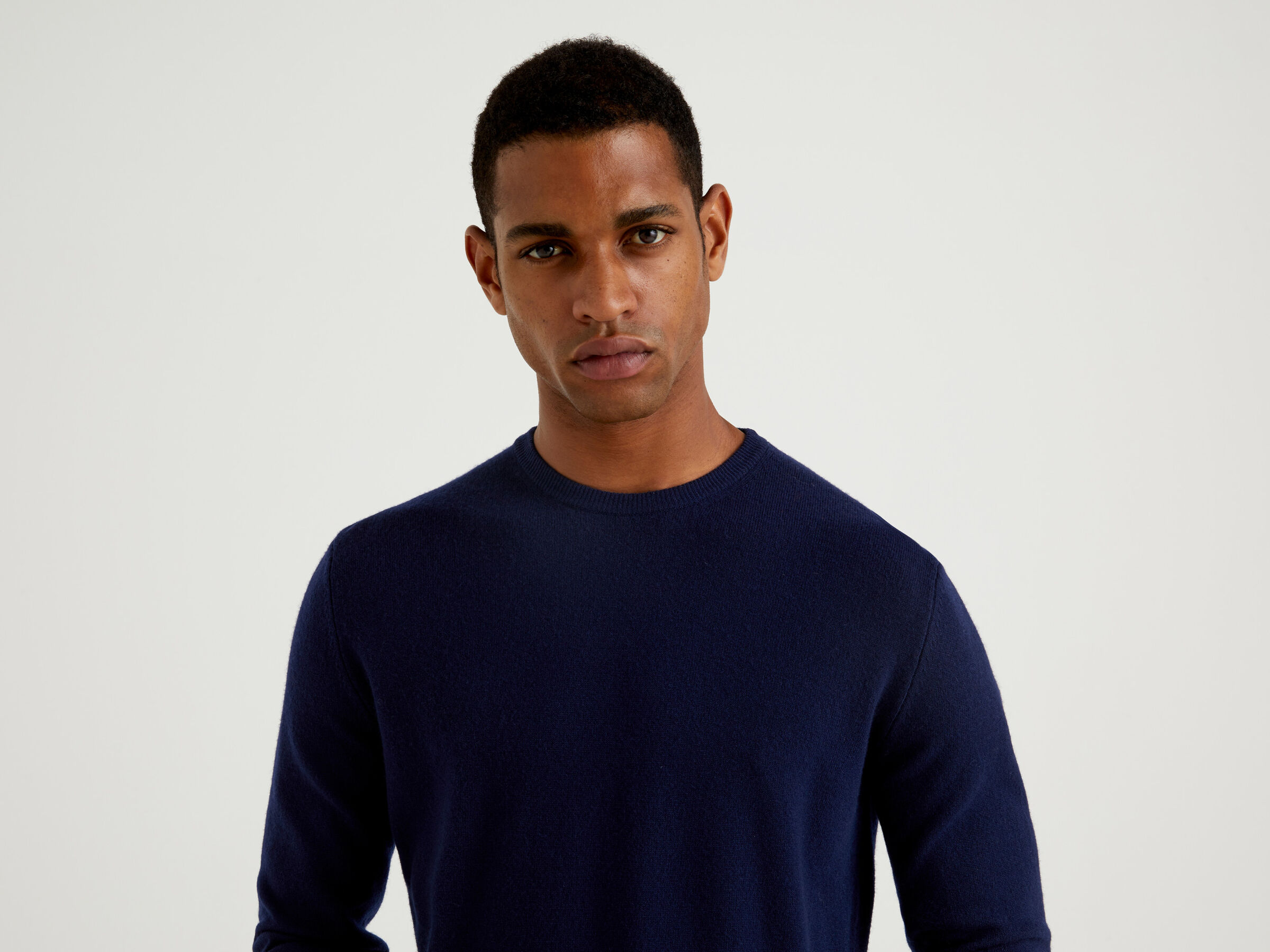 Crew neck sweater in pure virgin wool image number 4