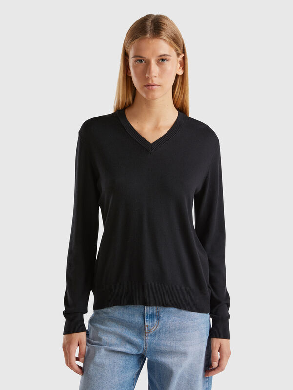 V-neck sweater in Modal blend Women