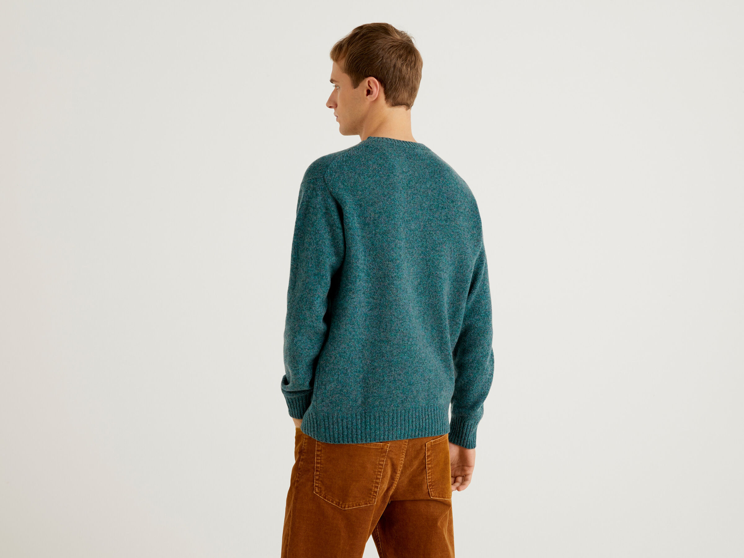 Crew neck sweater in pure Shetland wool image number 2
