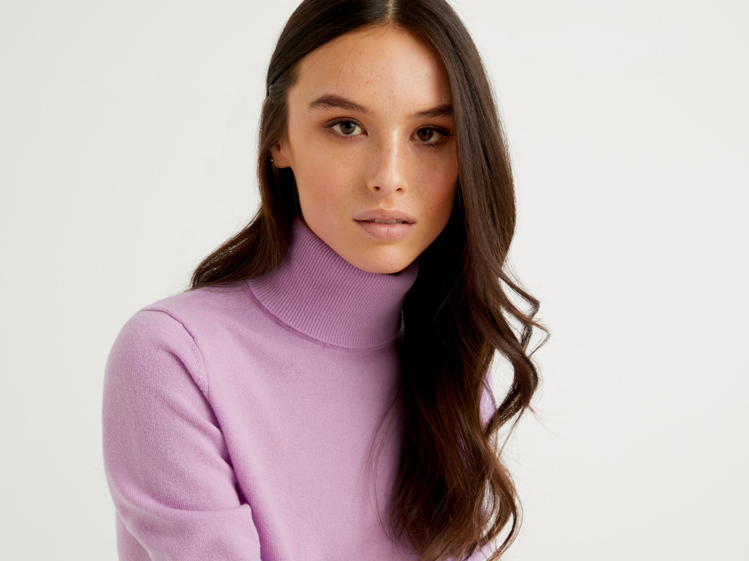 Turtleneck sweater in pure virgin wool image number 4