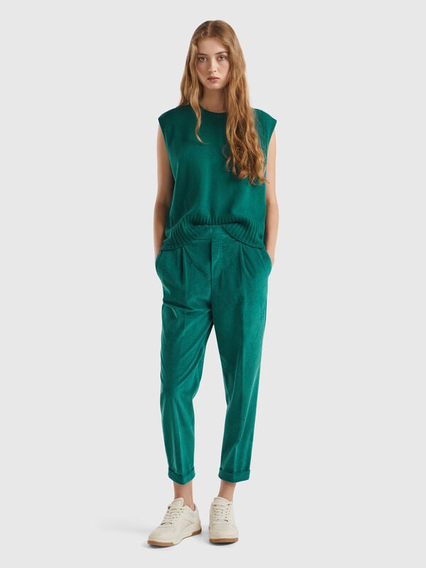 Chinos in velvet with stretch waist Women