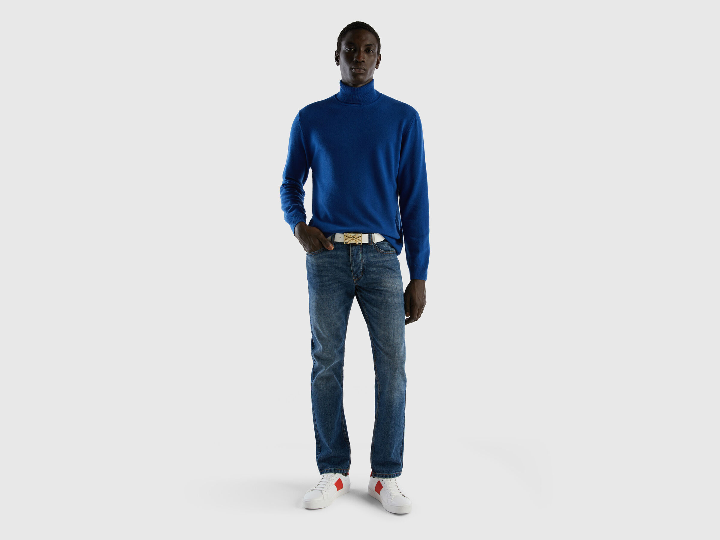Turtleneck in pure virgin wool image number 3