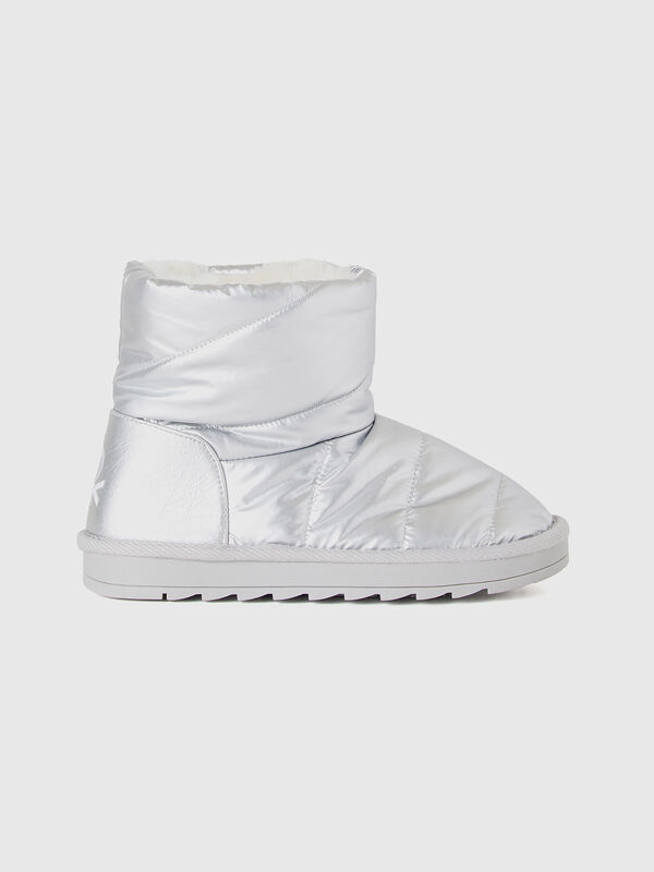 Laminated effect ankle boots Junior Girl