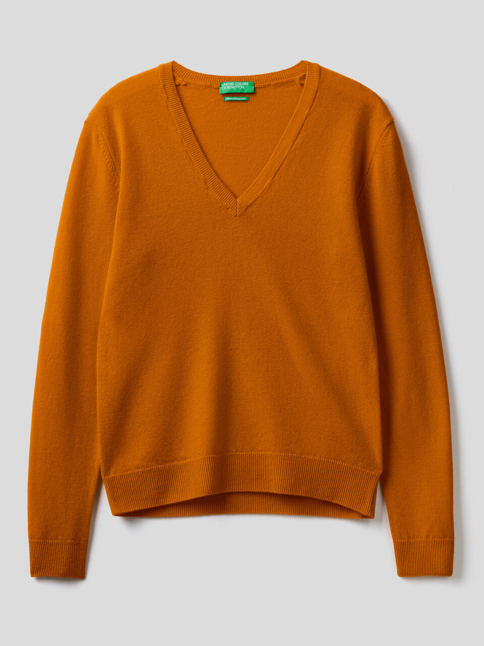 V-neck sweater in pure virgin wool image number 1