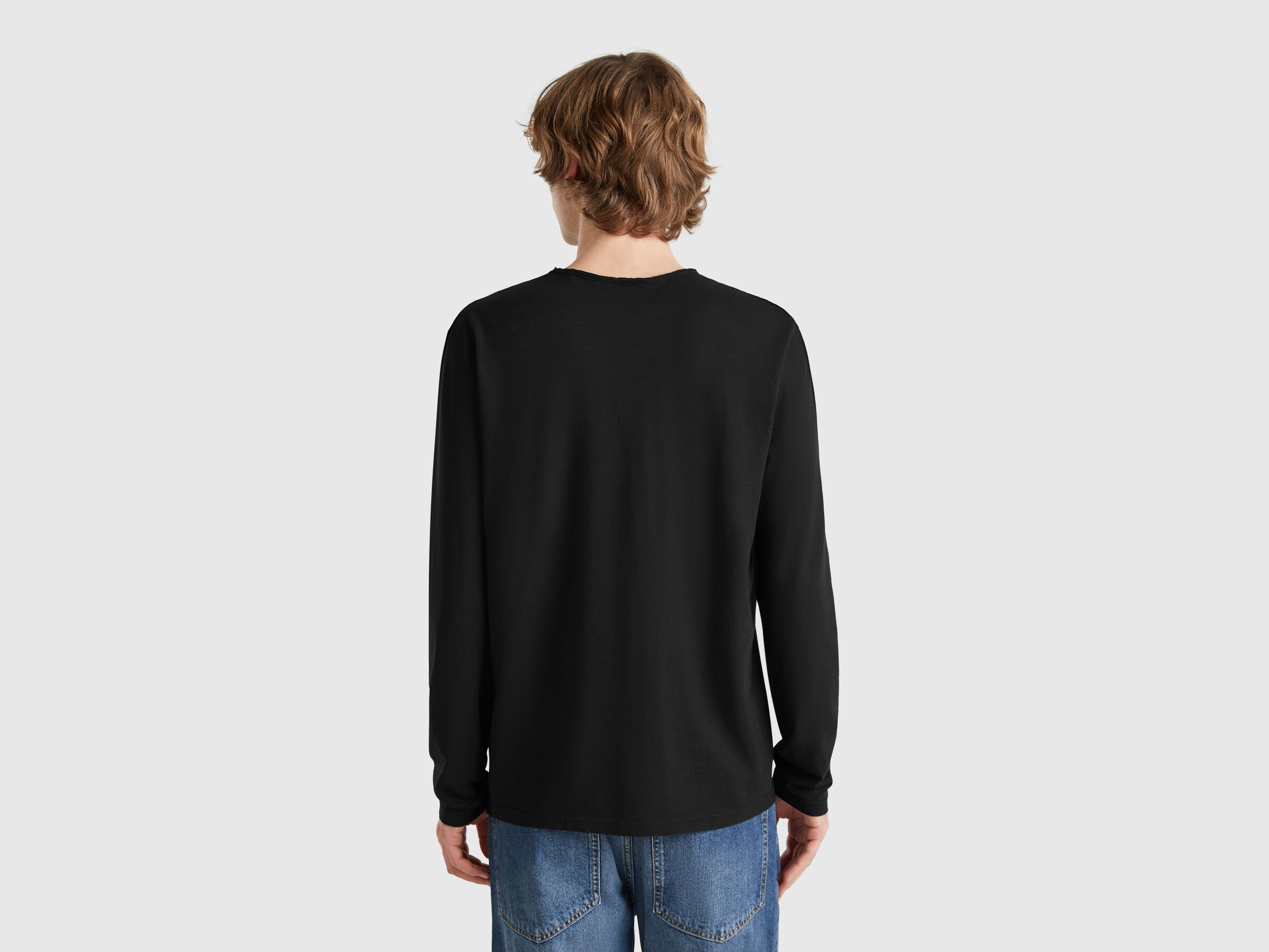 T-SHIRT L/S Men image number 1