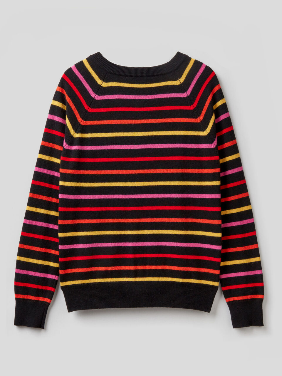 Crew neck cardigan image number 2