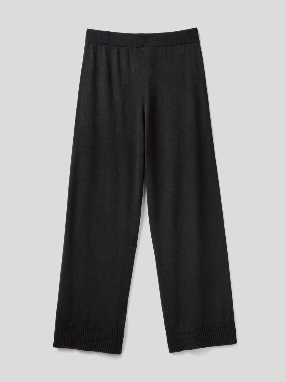 Sweatpants with drawstring image number 2