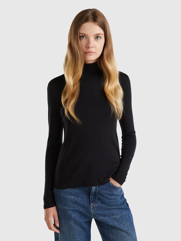 Long sleeve t-shirt with high neck Women