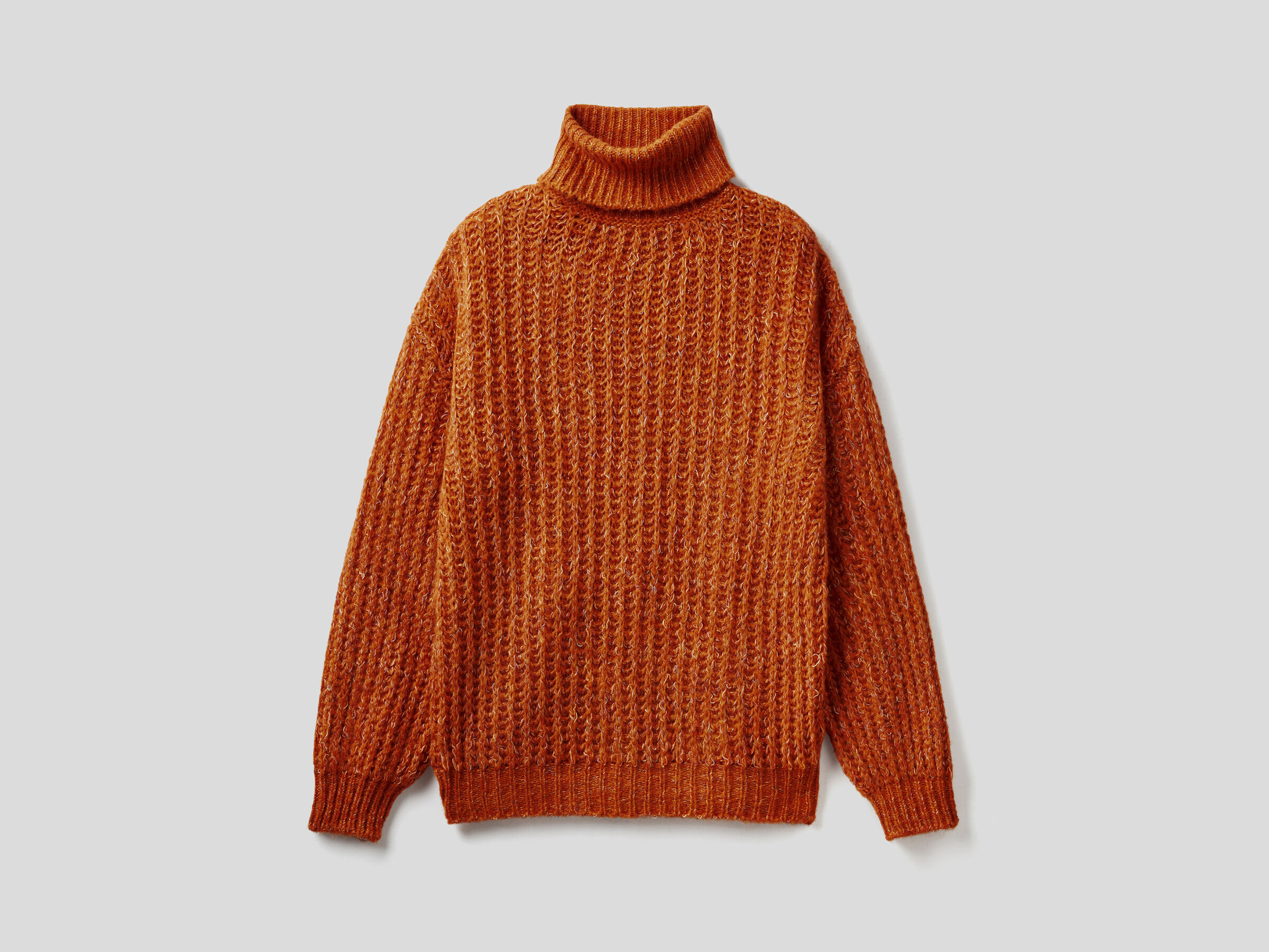 Wool blend turtleneck image number 4
