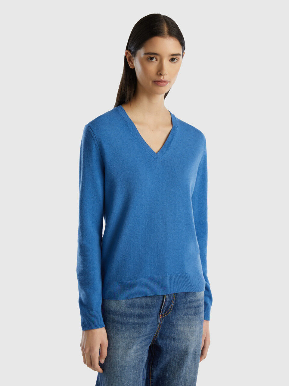 Women's v neck wool sweater sale