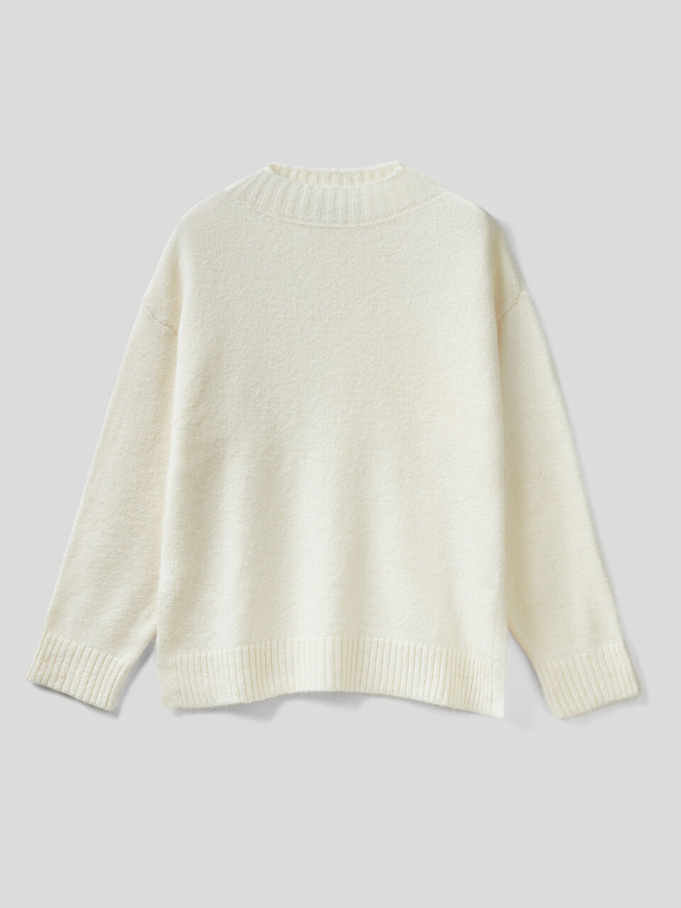 Boxy fit sweater in bouclé wool blend image number 1