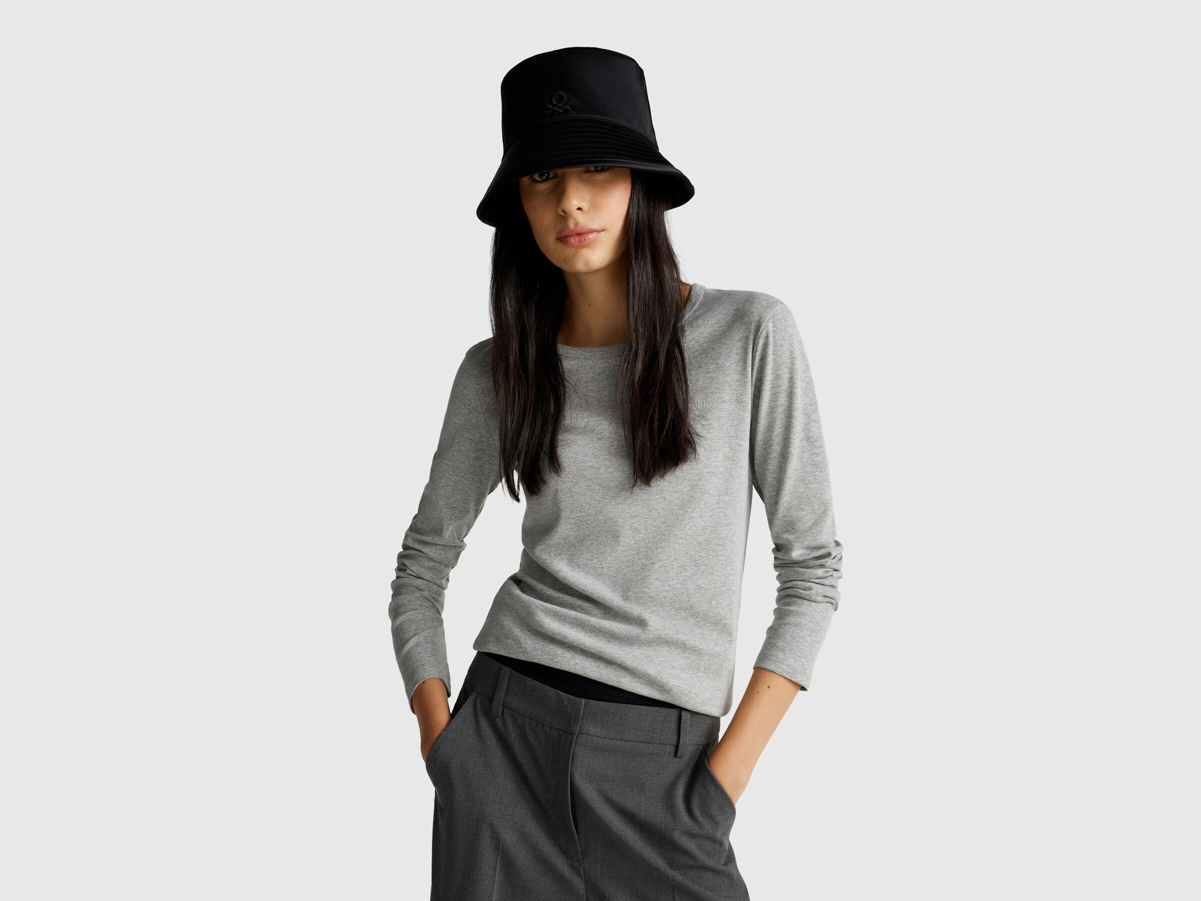 T-SHIRT L/S Women image number 1