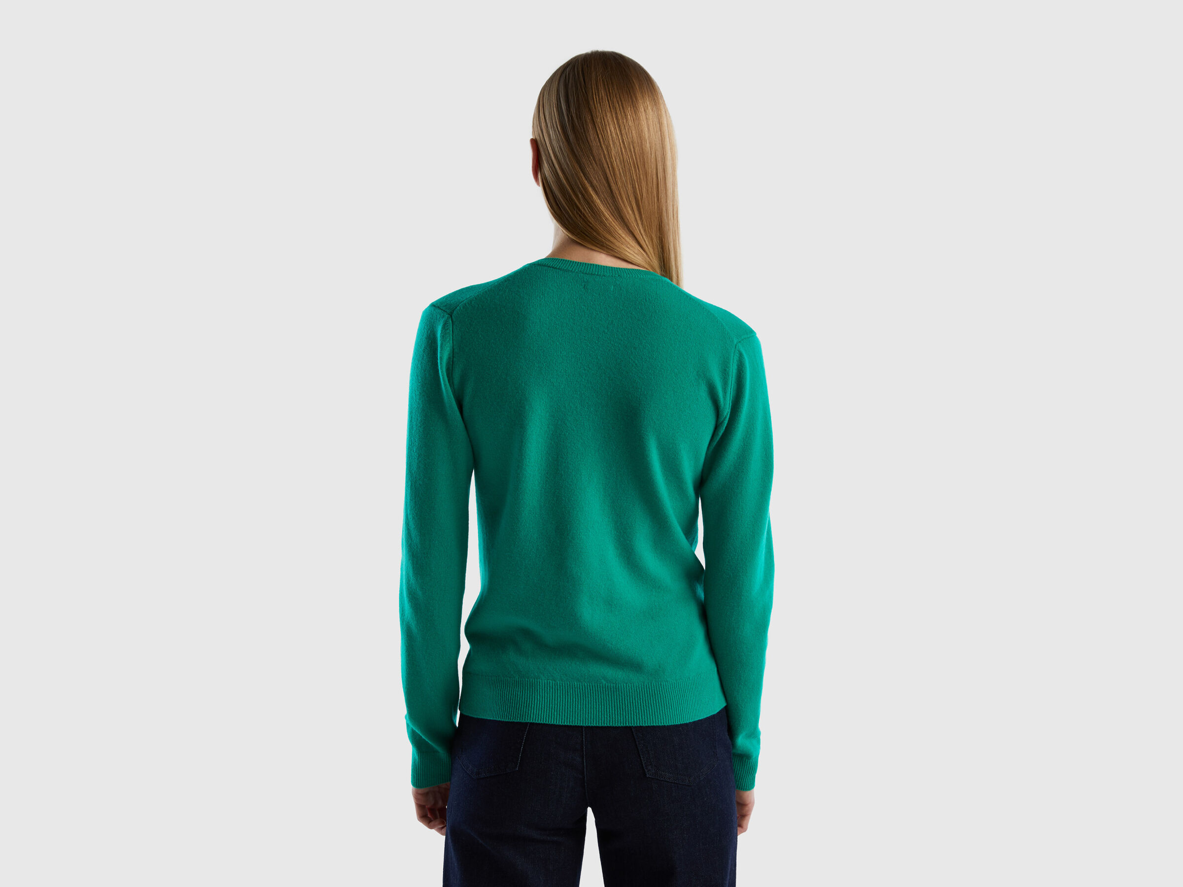V-neck sweater in pure virgin wool image number 2