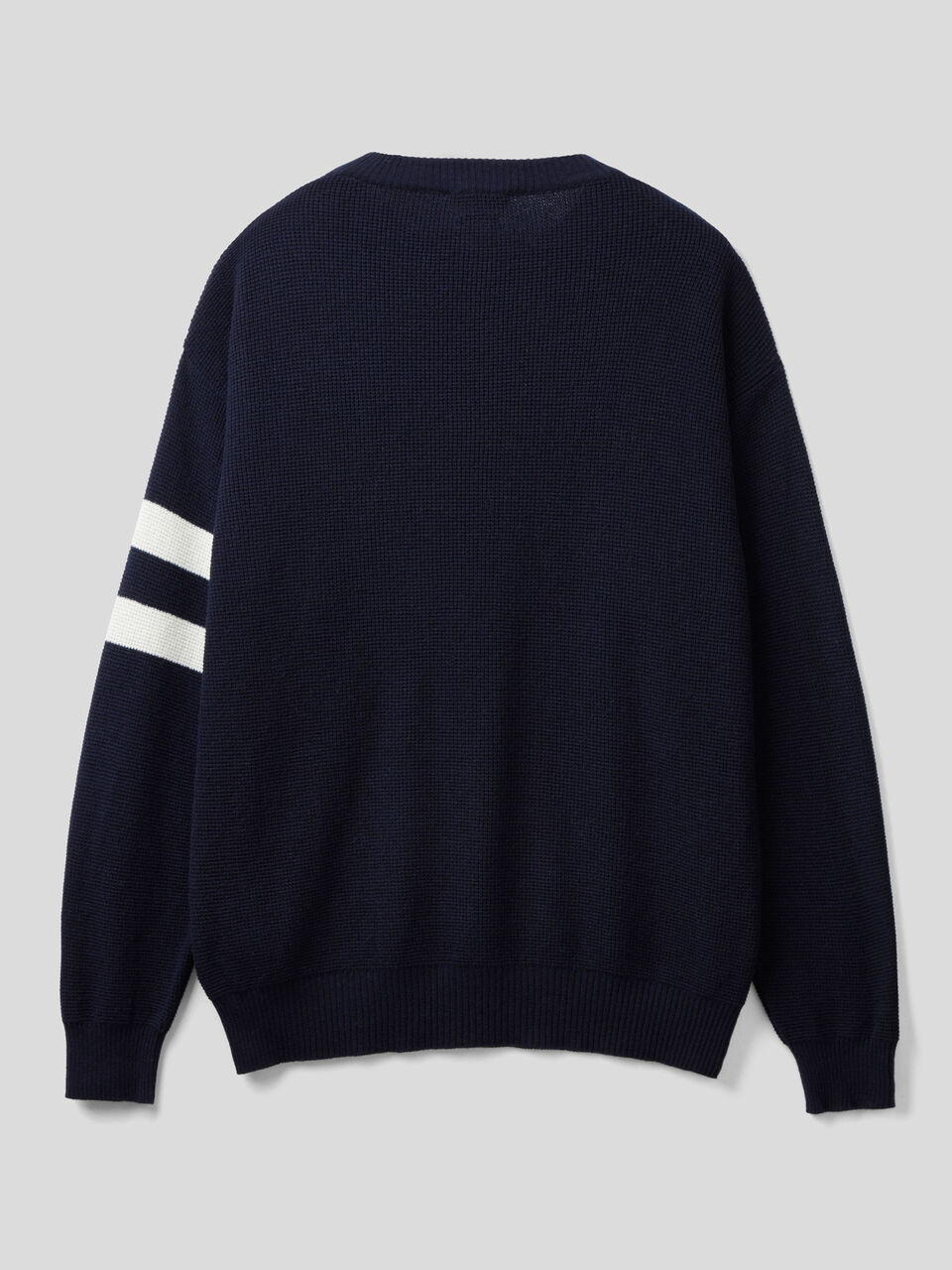 Sweater in cashmere and wool blend image number 2