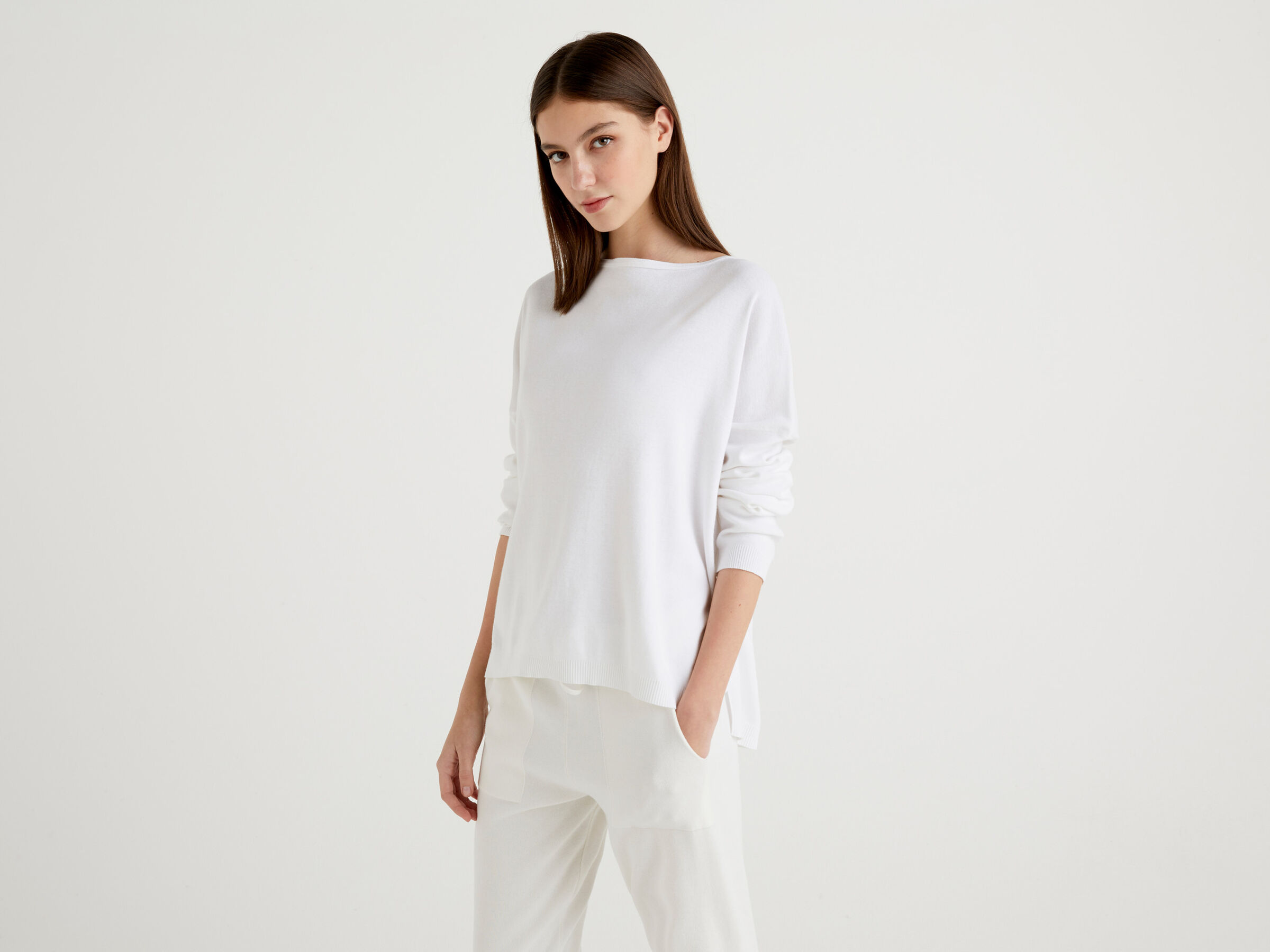 Cotton sweater with round neck image number 3