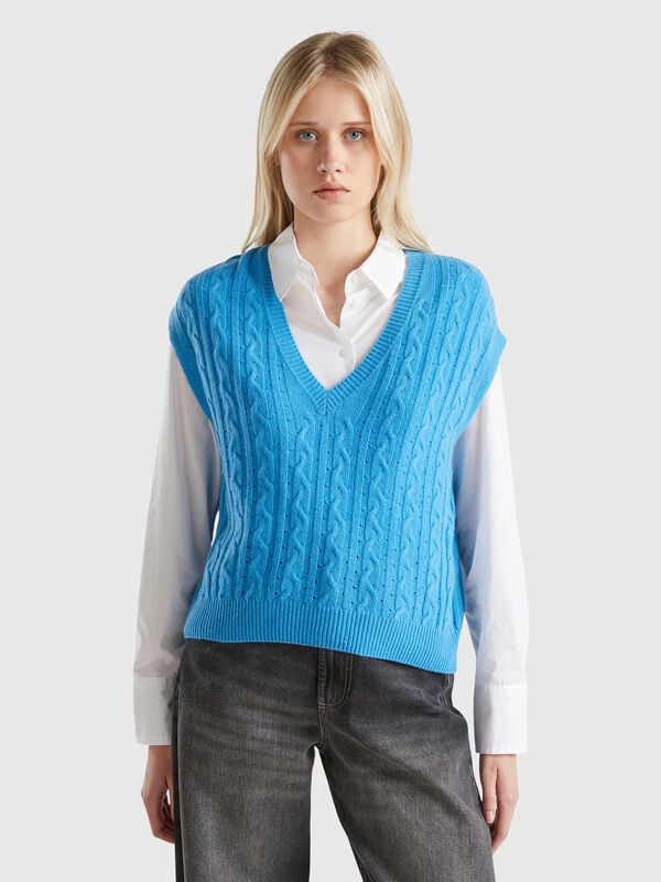 Boxy fit vest with cable knit and perforations Women