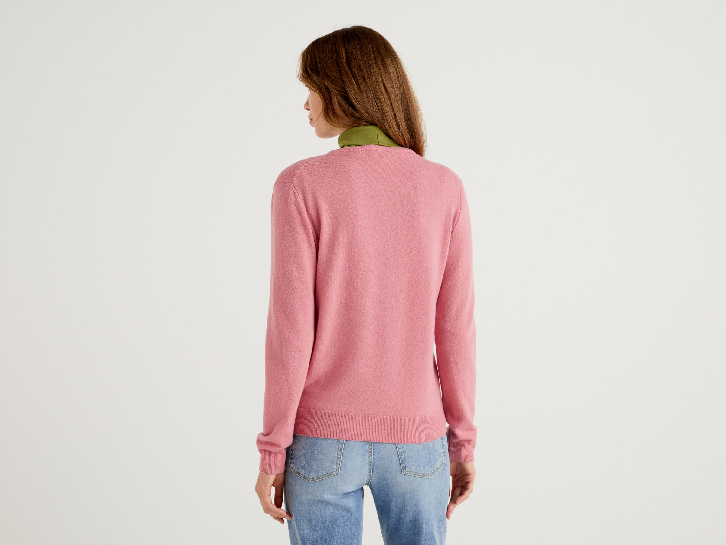 Crew neck cardigan in pure virgin wool image number 2