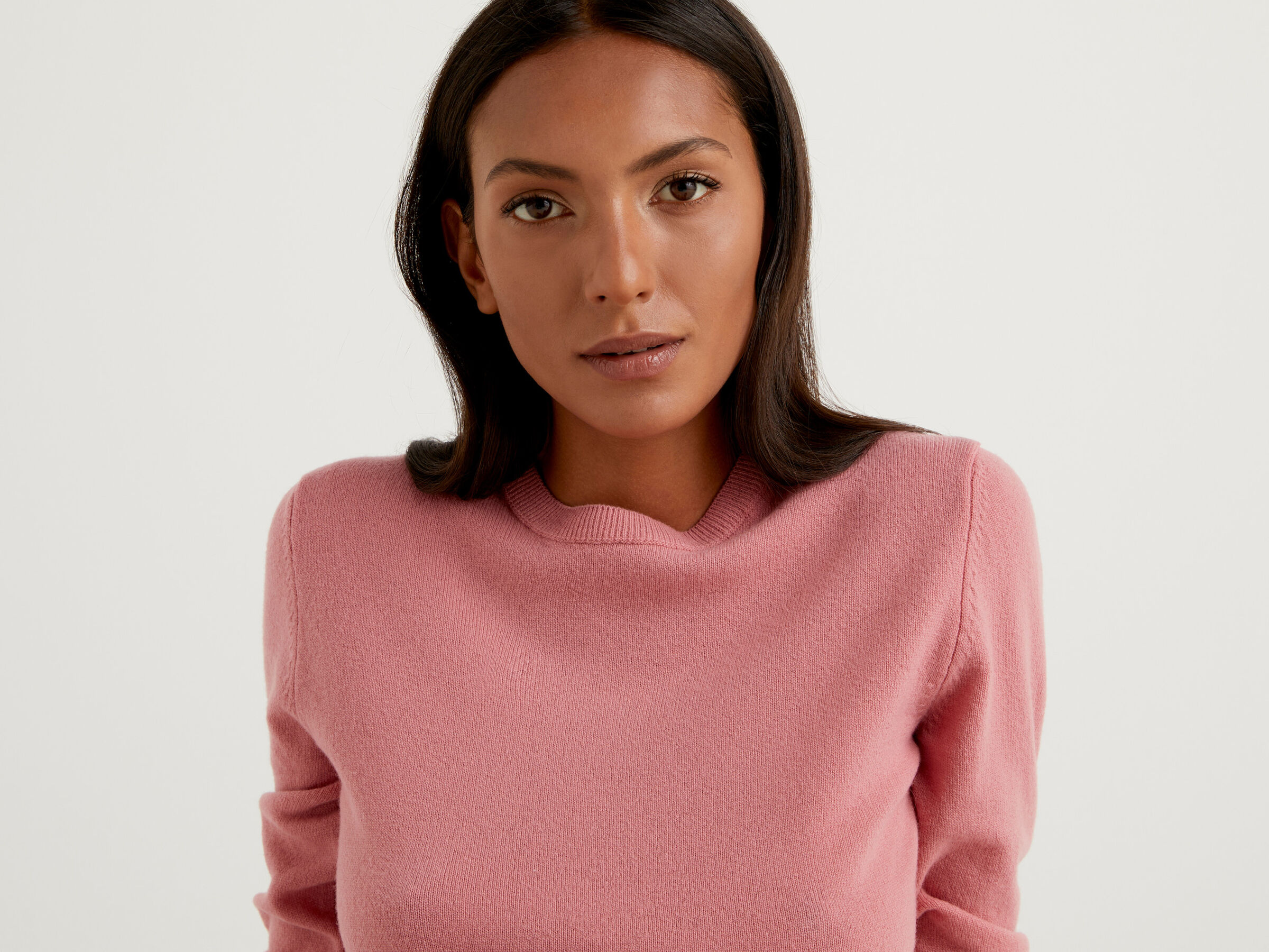 Crew neck sweater in pure virgin wool image number 4