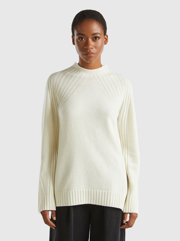 Turtleneck sweater with slits Women