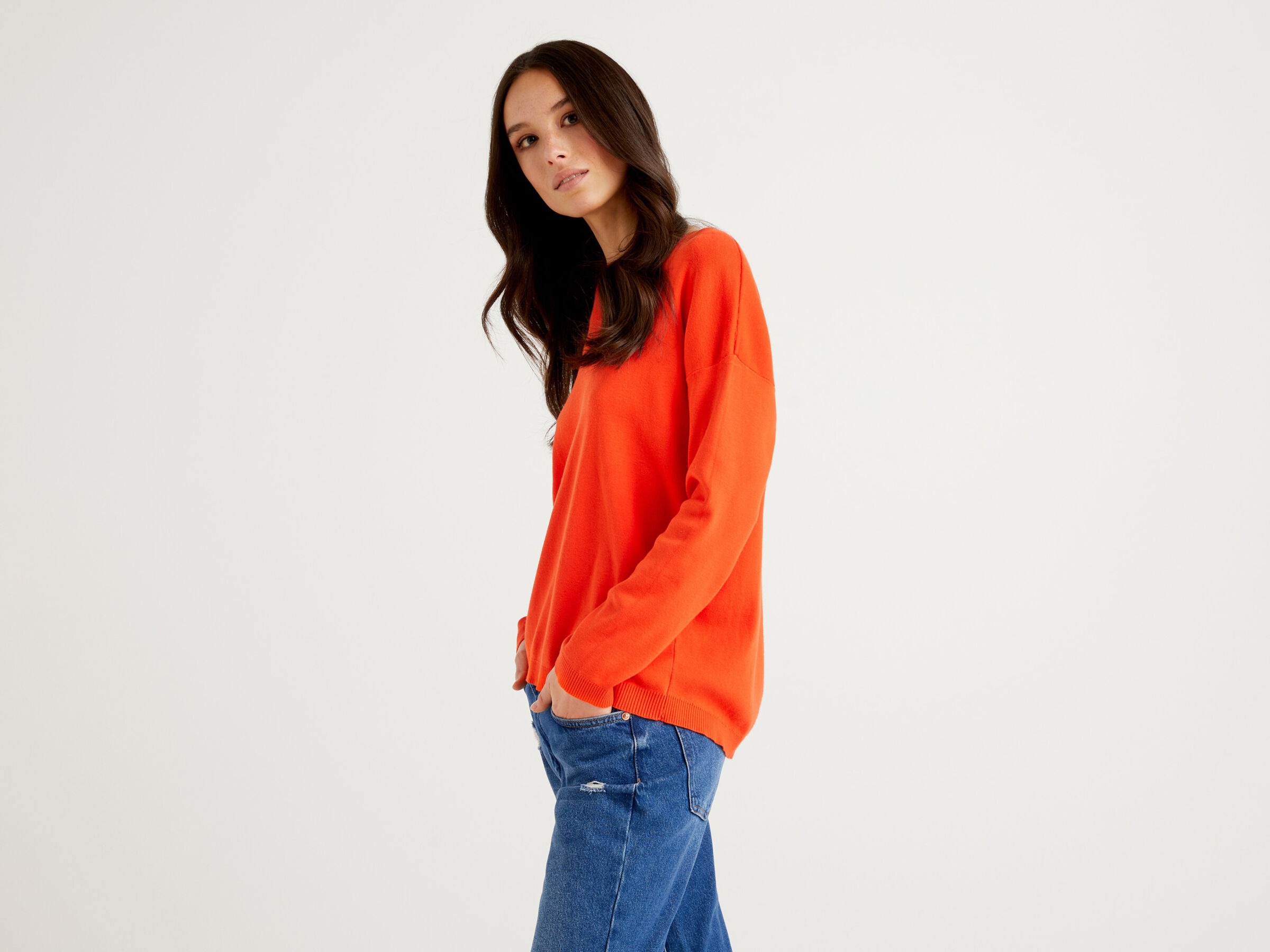 Cotton sweater with round neck image number 3