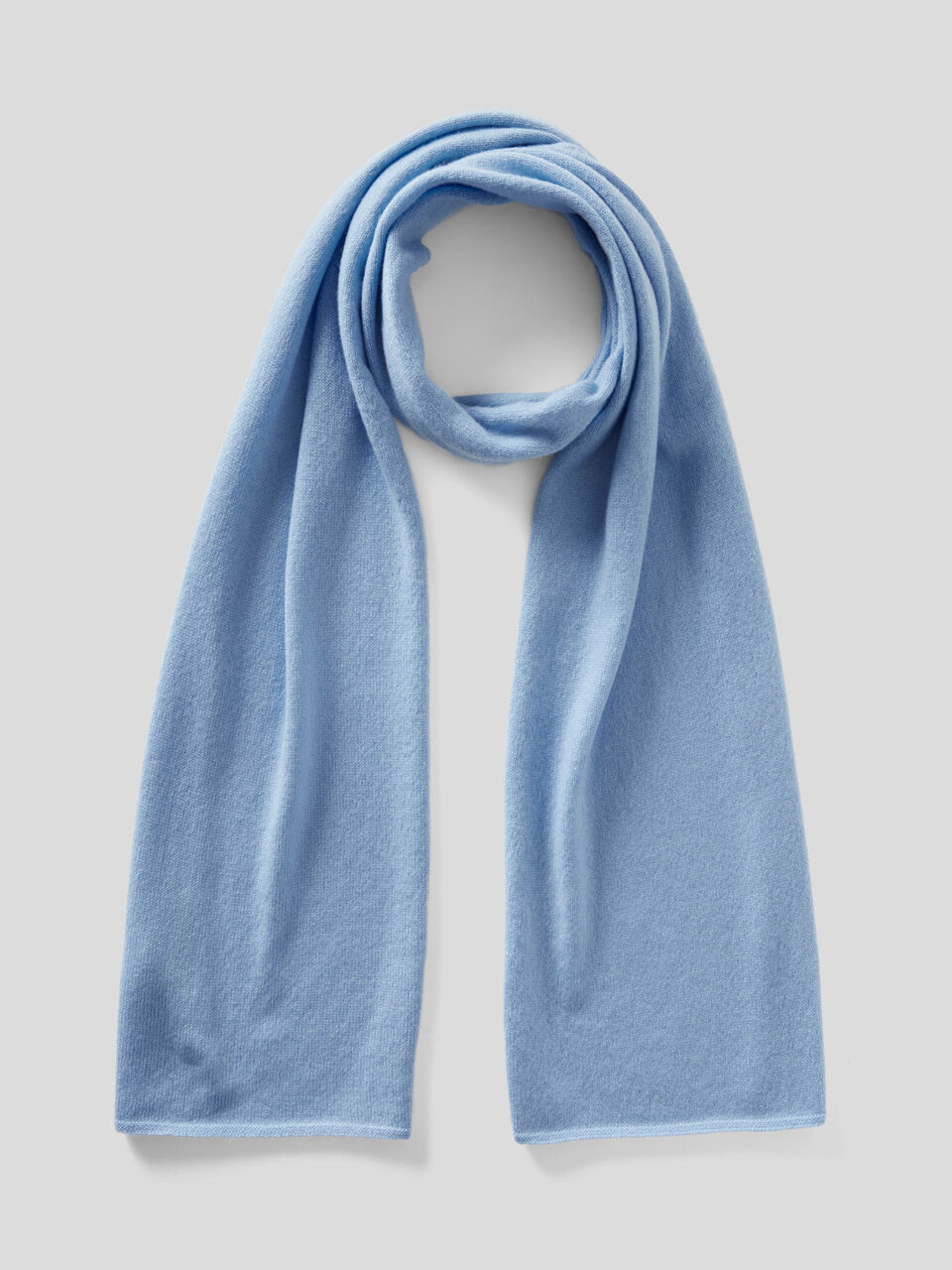 Classic scarf in pure cashmere image number 1