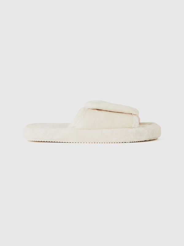 Faux fur slippers Women