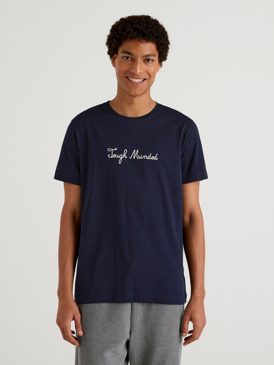 Relaxed fit t-shirt with embroidery