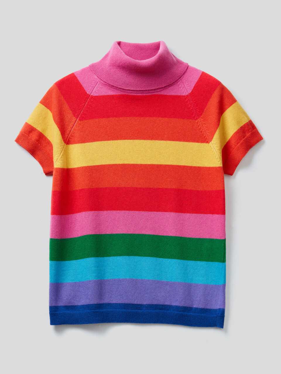 Short sleeve turtleneck image number 1
